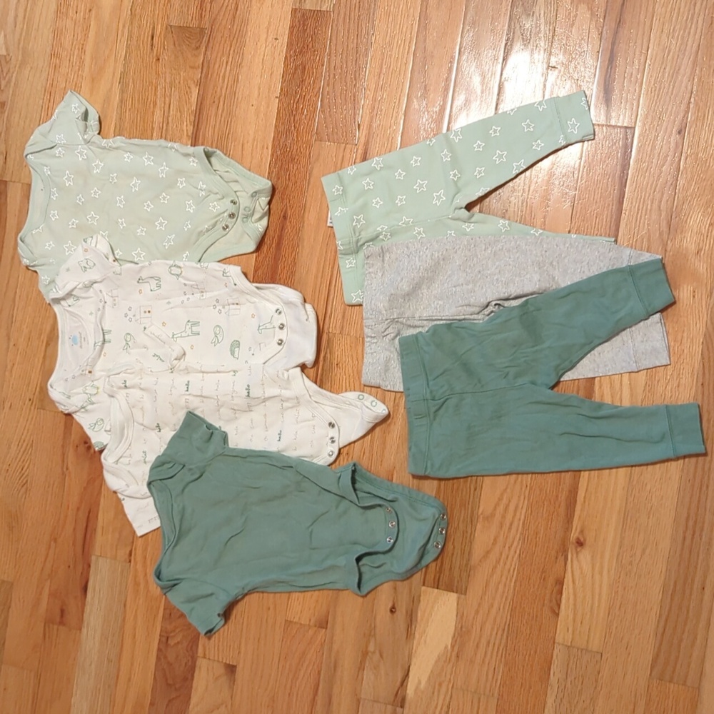 Cloud Island Onesies and Matching Pants 3-6 months